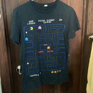 Packman Fruit of the loom t-shirt size S.
